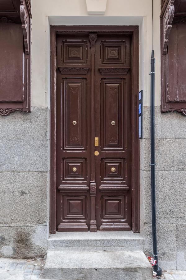 Apartamentos Con Encanto En La Latina Madrid Exterior photo